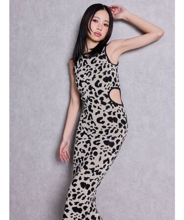 SIDE OPENロングニットワンピース
