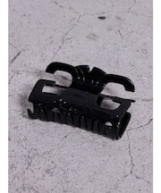 Symmetry GYDA hair clip