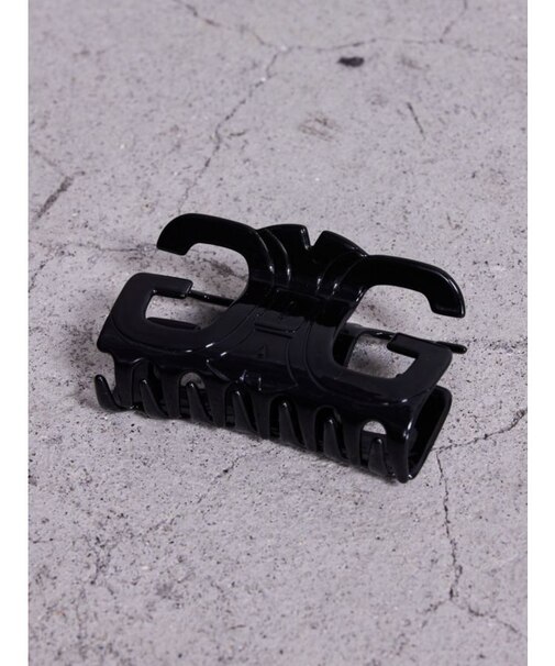 Symmetry GYDA hair clip