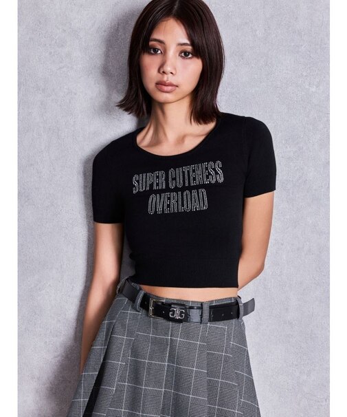 bijou logoタイトニットトップス