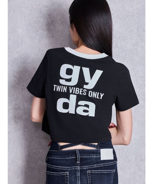 Square gydaバイカラーショートTシャツ