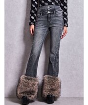 ハイウエストボタン2WAY HEMフェイクファーフレアデニムパンツ