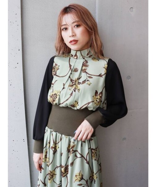 リブウエストプリントワンピース