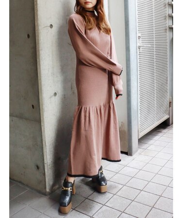 バイカラーフレアリブワンピース