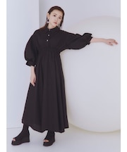 バックドロストワンピース