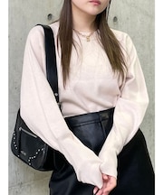 クルーネックボリュームスリーブニット