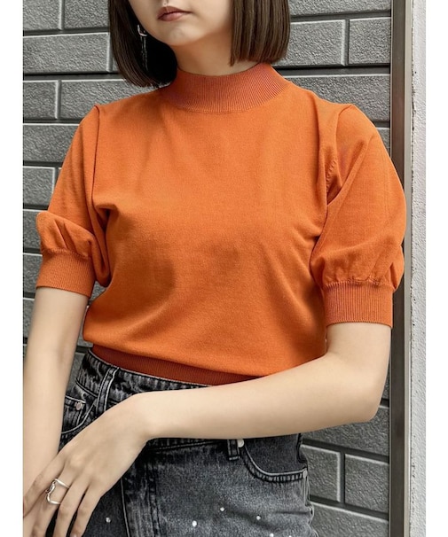 ハーフパフスリーブニット