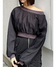 チュールレイヤードプルオーバー