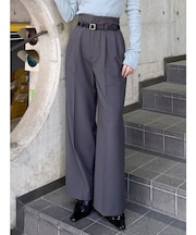 フェイクレザーベルトハイウエストパンツ