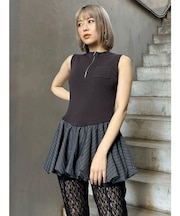 ピンストライプバルーントップス