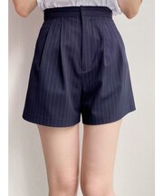 ダブルタックショートパンツ