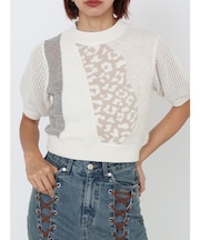 クロシェパターンニット