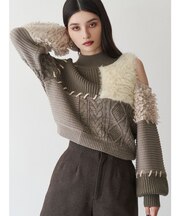 マテリアルMIXショルダーオープンニット