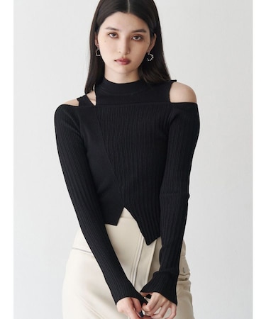 ショルダーカットリブニット