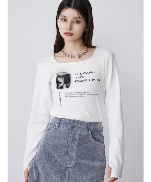 クロップドメッセージトップス