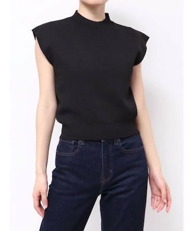 フレンチスリーブニット