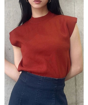 フレンチスリーブニット