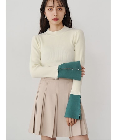 フレアスリーブアクセントニット