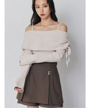 モールヤーンオフショルニット