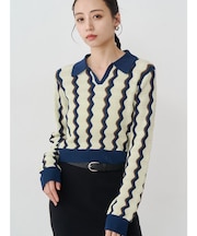 ウェーブパターンリブニット