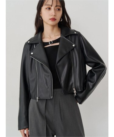 コンパクトフェイクレザーライダースジャケット