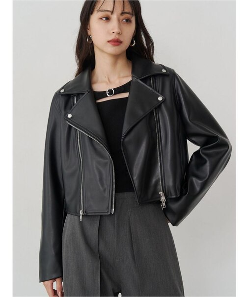コンパクトフェイクレザーライダースジャケット