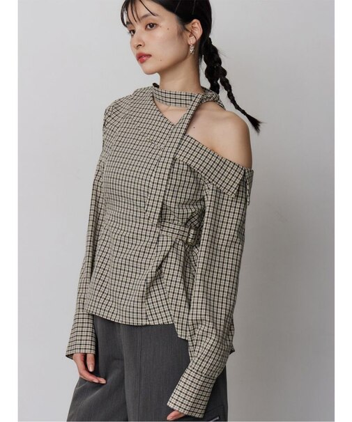 ボウタイワンショルブラウス