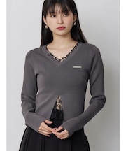 レースレイヤードVネックニット