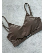 ロゴプレートベロアキャミ