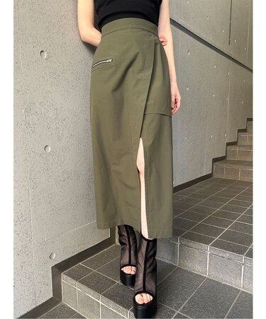 スリットデザインスカート