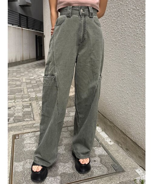 パッチポケットバレルレッグパンツ