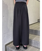 ダブルタックワイドパンツ