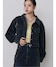 カーキ