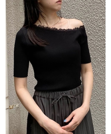 レースドッキングワンショルダーニット