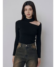 【20th Anniversary Iconic Items】ショルダーカットタートルニット