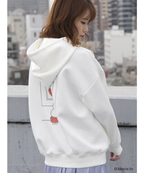 dazzlin×miffy仲良しフーディー　ホワイト　パーカー　ミッフィー dazzlin×miffy仲良しフーディー[品番：MKSW0041523]｜dazzlin