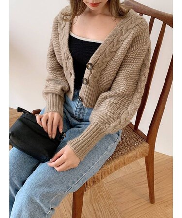 ケーブルラインショートカーディガン