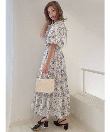 アネモネバルーンフラワーワンピース