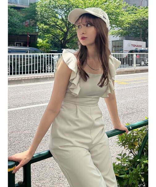 フリルオールインワン