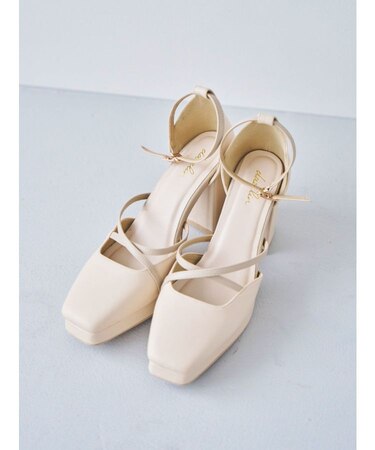 ストラップレディパンプス