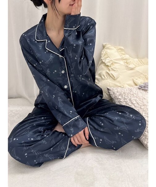 【ディズニーコレクション】レディアートプリントパジャマ