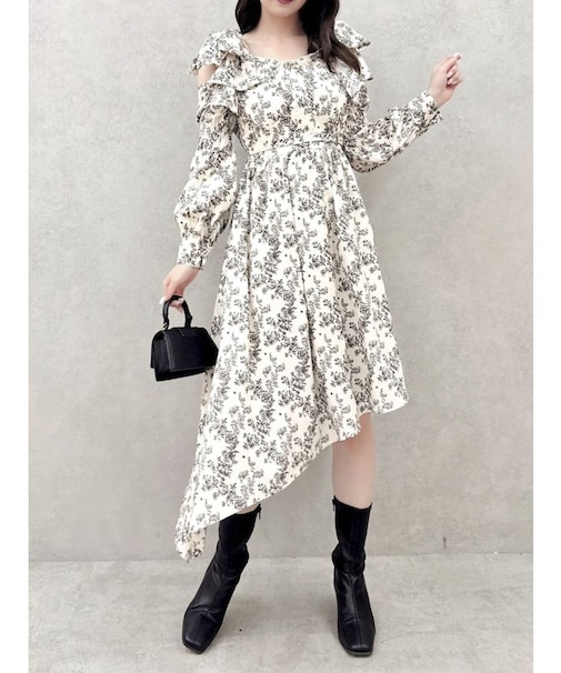 リボンショルダーアシンメトリーワンピース