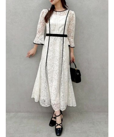 パイピングレースワンピース