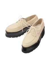 レースアップローファー