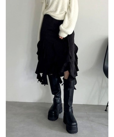 フリルスリットサテンスカート