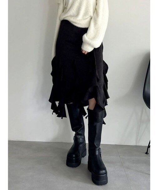 フリルスリットサテンスカート