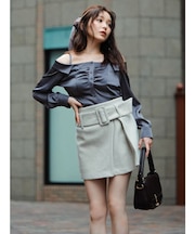 【久間田琳加コラボ】サテンオフショルシャツ