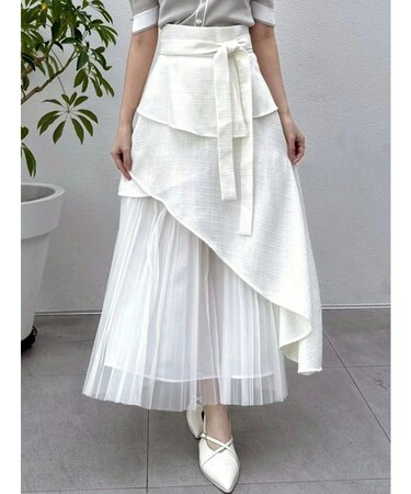 アシメティアードプリーツスカート