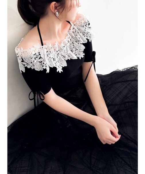 レースオフショルニットトップス