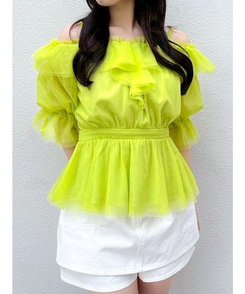 シアーペプラムボリュームオフショルトップス